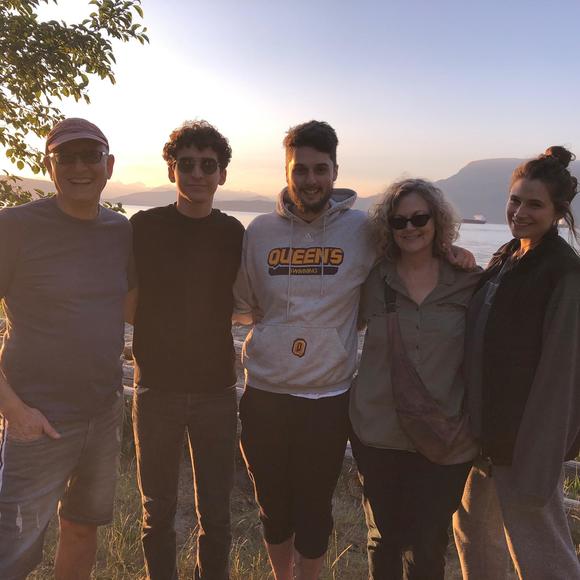 Meet your Posher, Shoshana - Picture 1 of 1